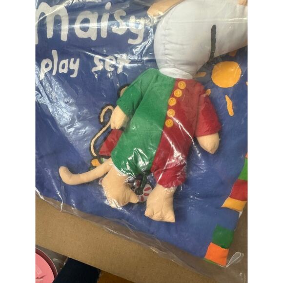 Vintage 1995 Maisy Play Set 8" Plush Toy Outfits Toys & More NEW Crocodile Creek - Picture 8 of 10
